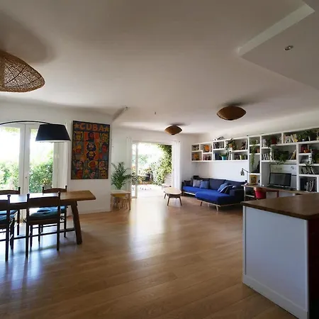 Apartment America
